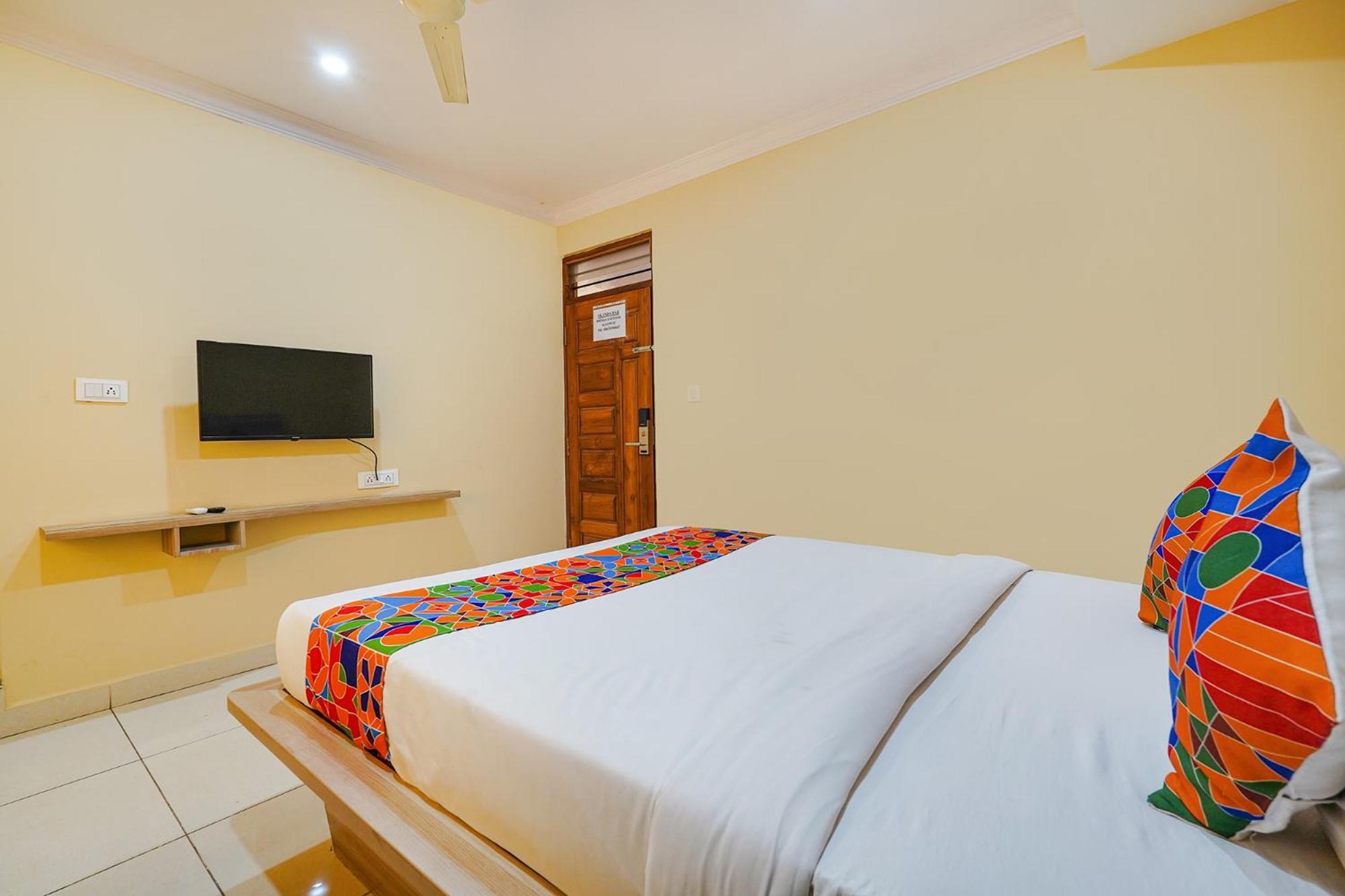 Fabhotel Bns Comforts Bangalore Exterior photo